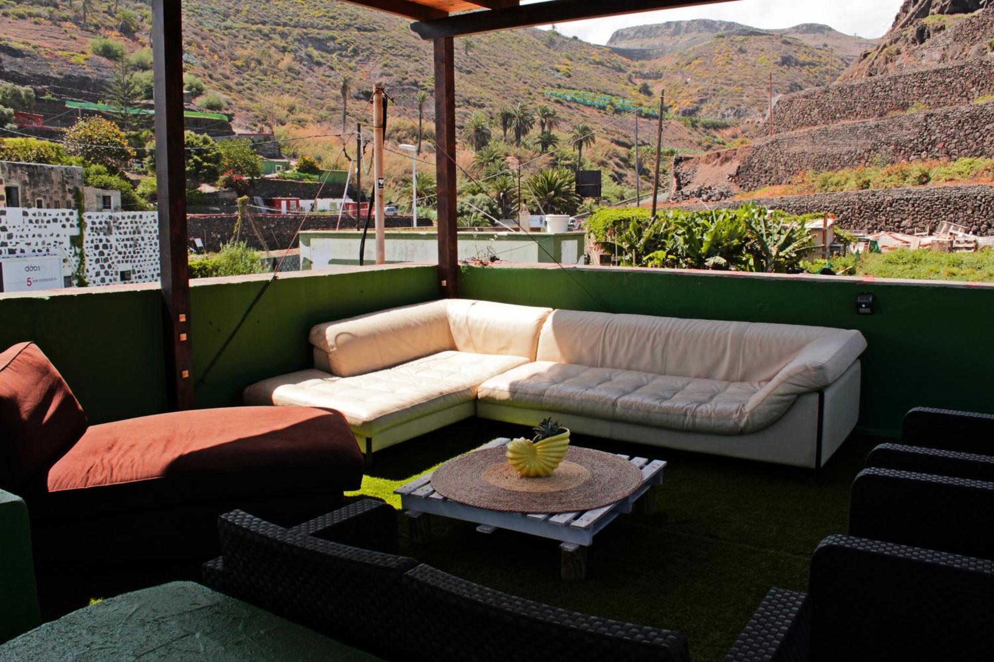 Atlantis Surf Hostel Moya  Esterno foto